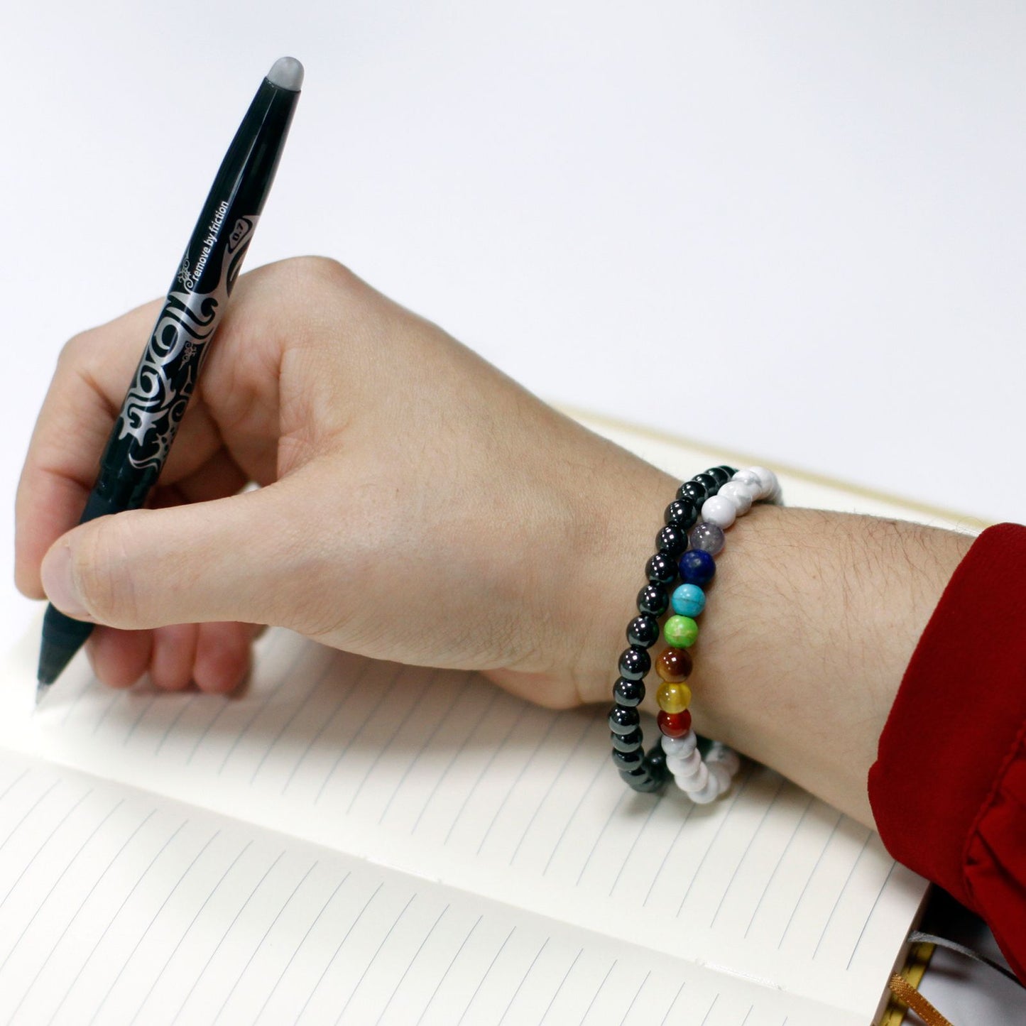 Magnetinė brangakmenių apyrankė - baltojo haulito čakra