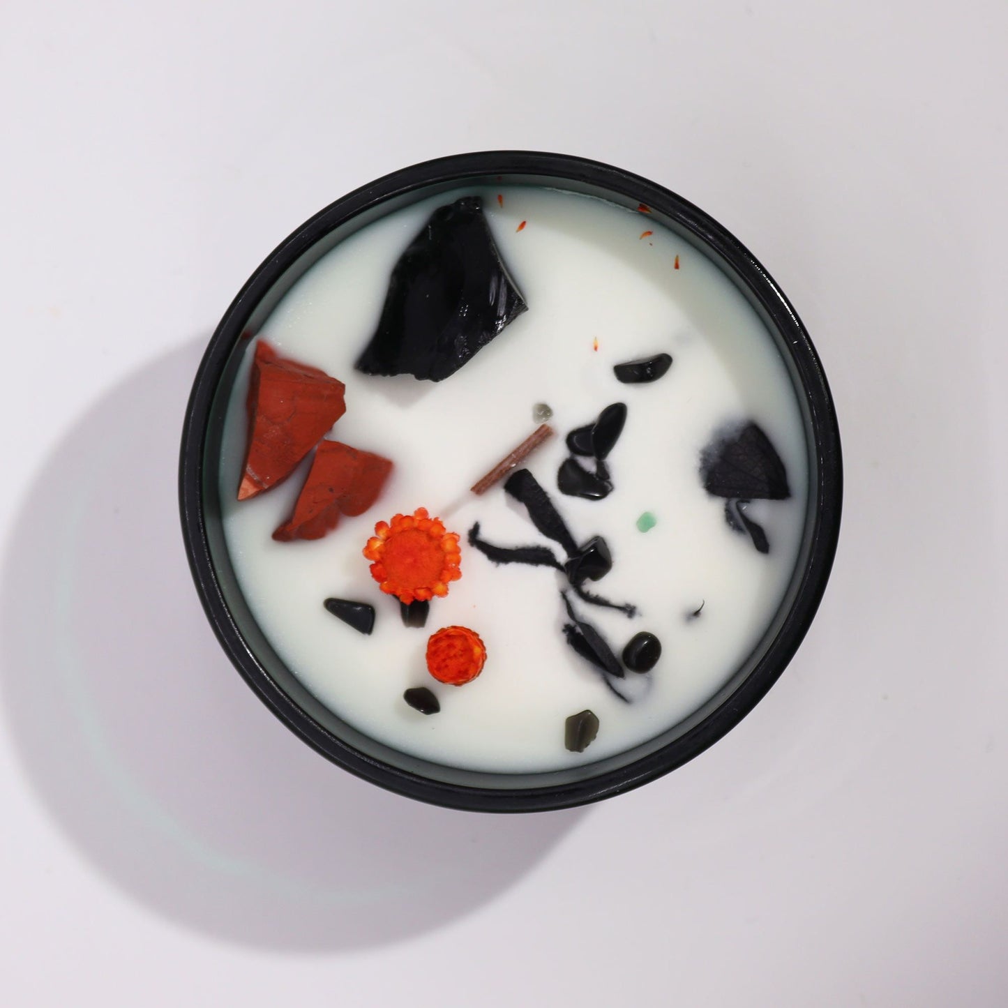 „Hop Hare“ krištolinė magiška gėlių žvakė – velnias